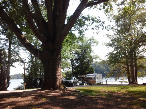 Full Hook Up Campsites In Lakeland Tn